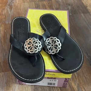 Brighton ALICE Black Sandals with Silver Detailing size 8.5